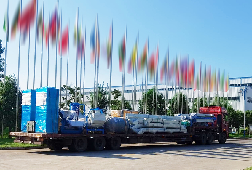 華泰集團生產(chǎn)制造的15T花生榨油、10T冷濾項目發(fā)貨廣東