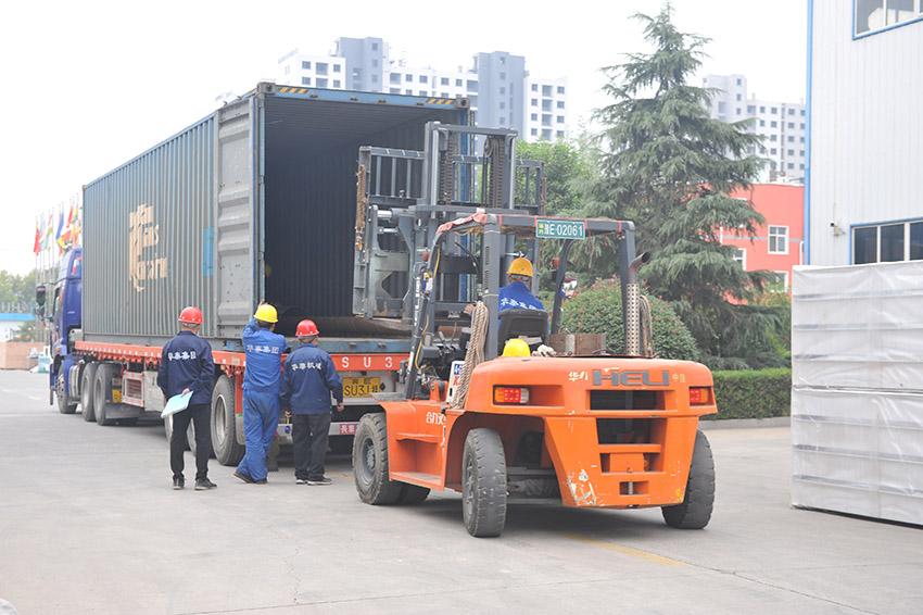 華泰集團設(shè)計制造的150T/D葵花籽預(yù)榨項目發(fā)往俄羅斯